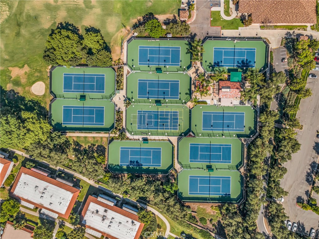 https://media.crmls.org/medias/d4737fd3-3722-4c1d-823c-2226b4e0f9b7.jpg?preset=X-Large