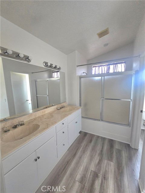 718 Laxford Road, San Jacinto CA: https://media.crmls.org/medias/d473897c-6a7e-4d83-b8b2-e17d6857a986.jpg
