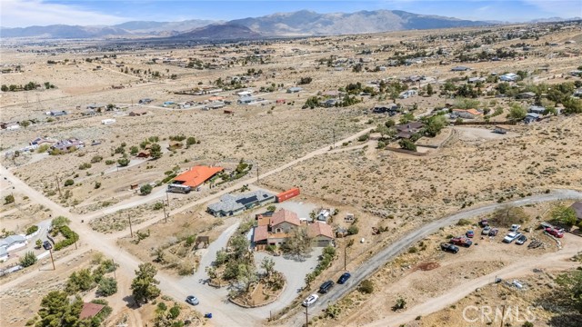9075 Mesa Vista Street, Apple Valley CA: https://media.crmls.org/medias/d47391b6-edaa-4ce7-9b99-98d0fc628dd2.jpg