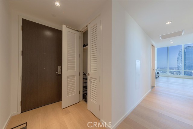 Detail Gallery Image 24 of 25 For 877 Francisco St #4211,  Los Angeles,  CA 90017 - 2 Beds | 2 Baths