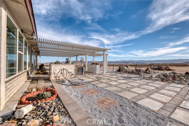 Detail Gallery Image 7 of 32 For 61975 La Brisa Dr, Joshua Tree,  CA 92252 - 3 Beds | 2/1 Baths