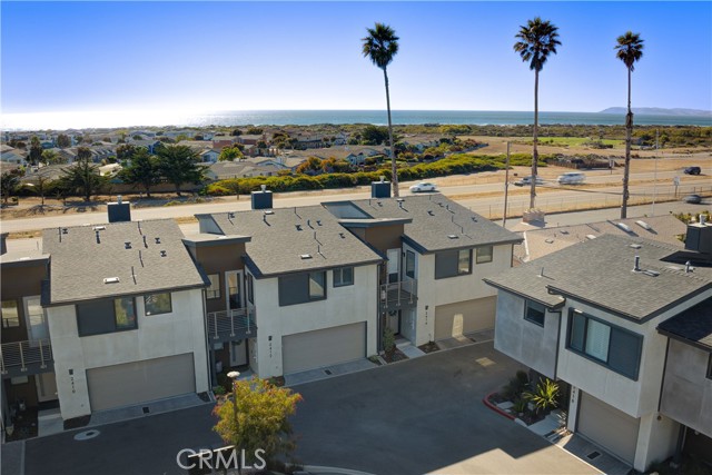 Detail Gallery Image 50 of 75 For 2412 Main St, Morro Bay,  CA 93442 - 3 Beds | 2/1 Baths