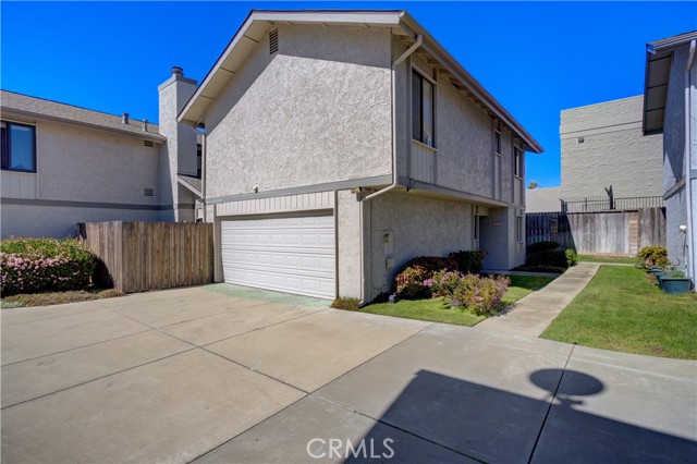 Detail Gallery Image 3 of 55 For 1637 Longbranch, Grover Beach,  CA 93433 - 3 Beds | 2/1 Baths