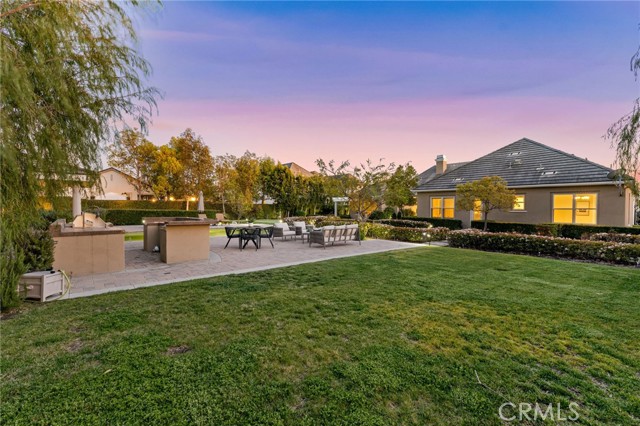 19103 Green Oaks Road, Yorba Linda CA: https://media.crmls.org/medias/d47559f3-0271-4350-a1c3-17afe3d06452.jpg