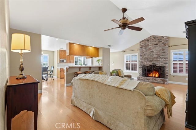 Detail Gallery Image 27 of 49 For 5028 W Hillsdale, Visalia,  CA 93291 - 3 Beds | 1/1 Baths