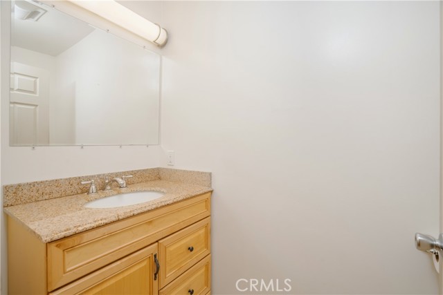 Detail Gallery Image 8 of 50 For 1420 N Frederic, Burbank,  CA 91505 - 3 Beds | 2/1 Baths