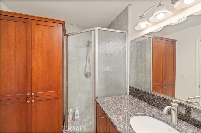 Detail Gallery Image 17 of 67 For 37745 Marina View, Bass Lake,  CA 93604 - 3 Beds | 2 Baths
