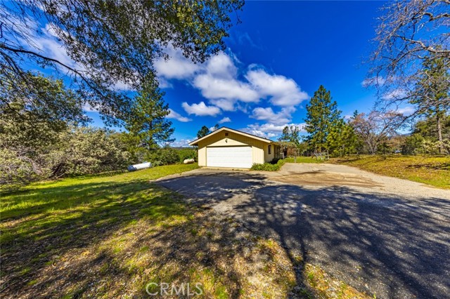 Detail Gallery Image 35 of 42 For 33122 Road 233, North Fork,  CA 93643 - 3 Beds | 2 Baths