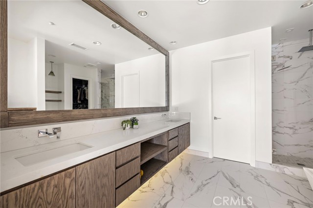 Detail Gallery Image 16 of 40 For 29 San Sovino, Newport Coast,  CA 92657 - 2 Beds | 2 Baths