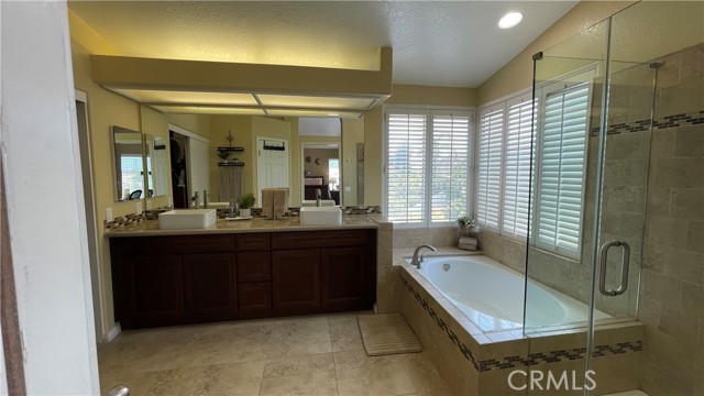 Detail Gallery Image 22 of 31 For 480 Bristol Way, Corona,  CA 92879 - 5 Beds | 3 Baths