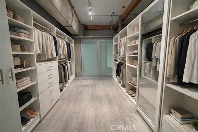 Detail Gallery Image 3 of 23 For 530 S Hewitt #146,  Los Angeles,  CA 90013 - 2 Beds | 2 Baths