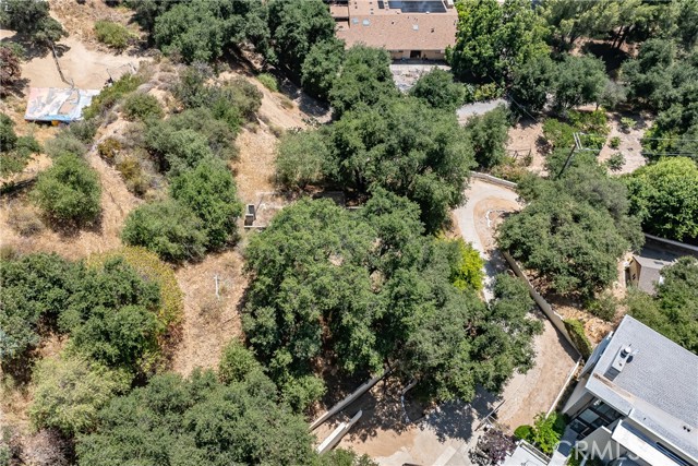 3577 Shaw Ranch Road, Pasadena CA: https://media.crmls.org/medias/d47b6877-8c87-45ca-99fe-a63fc6477bcf.jpg