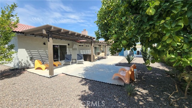 Detail Gallery Image 8 of 25 For 2098 N San Clemente Rd, Palm Springs,  CA 92262 - 3 Beds | 2 Baths