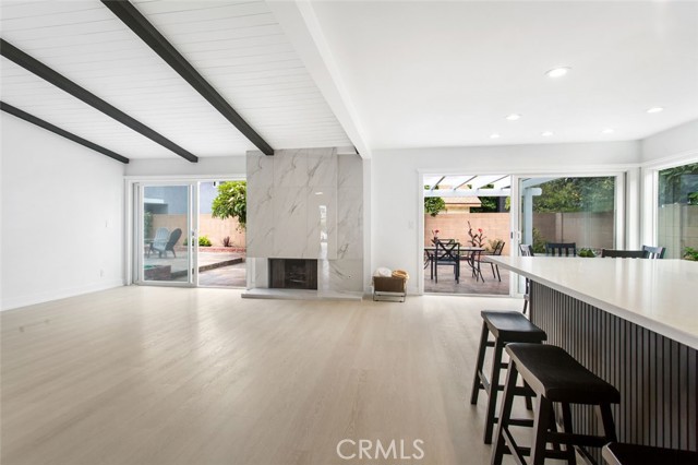 7231 Siena Avenue, Westminster CA: https://media.crmls.org/medias/d47d8bfd-e1b5-4c5c-ae3e-fdaab2ea209e.jpg