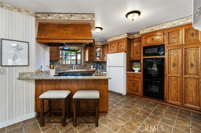 Detail Gallery Image 9 of 37 For 911 Magnis St, Arcadia,  CA 91006 - 4 Beds | 2/1 Baths