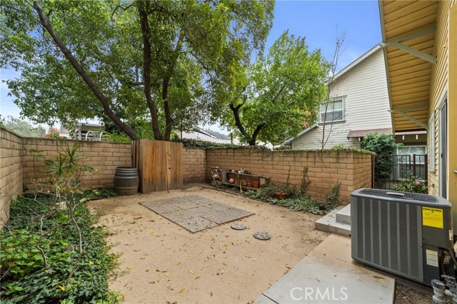 Detail Gallery Image 26 of 32 For 316 E Foothill Bld, Glendora,  CA 91741 - 3 Beds | 2 Baths