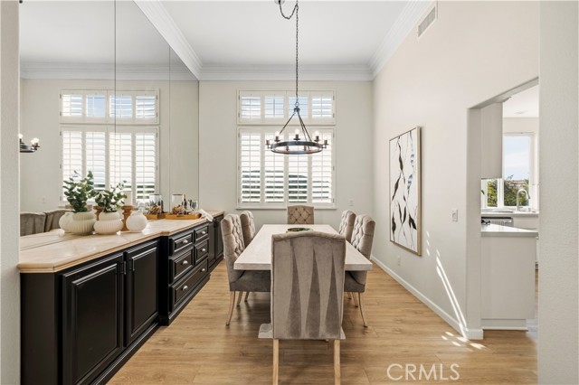 Detail Gallery Image 7 of 59 For 26451 Puffin Pl, Canyon Country,  CA 91387 - 4 Beds | 3 Baths