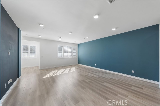 15901 Stresa Lane, Fontana CA: https://media.crmls.org/medias/d47fcea5-5e21-4313-949f-75d20337db03.jpg