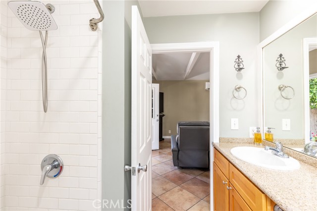7441 Sylvia Avenue, Reseda CA: https://media.crmls.org/medias/d480e491-ffe2-44cd-891f-a063267956ac.jpg