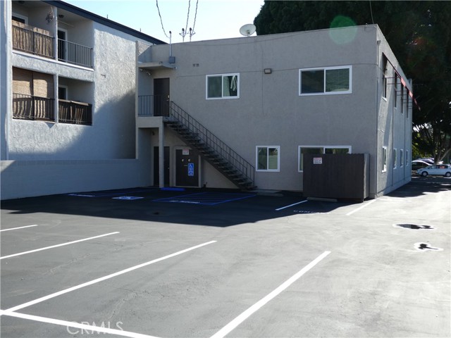 447 Burchett Street, Glendale, California 91203, ,Commercial Sale,For Sale,447 Burchett Street,CRGD23004480