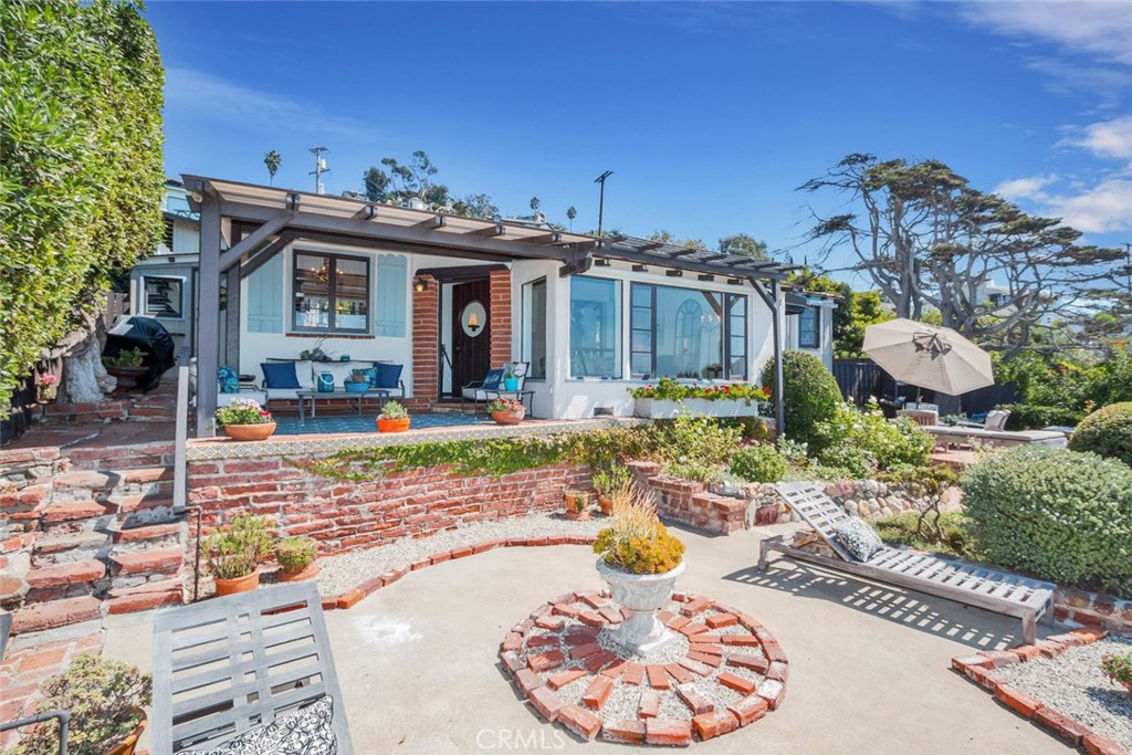 31112 Monterey Street Laguna Beach CA 92651