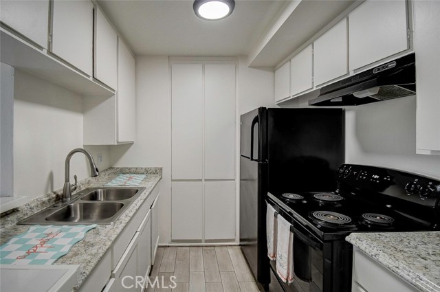 23318 Sesame Street, Torrance CA: https://media.crmls.org/medias/d4821cd6-a809-4c81-a814-63b8e6deac36.jpg