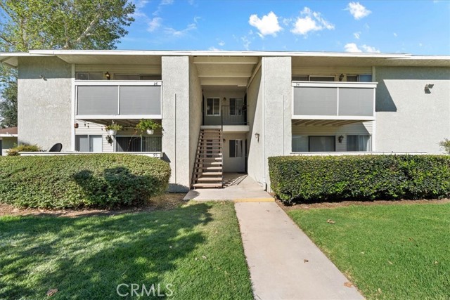 Detail Gallery Image 2 of 27 For 26200 Redlands #96,  Redlands,  CA 92373 - 1 Beds | 1 Baths