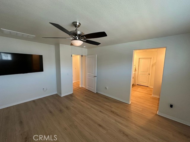 Detail Gallery Image 20 of 31 For 2511 Gunner Ridge Way, Rialto,  CA 92377 - 3 Beds | 2/1 Baths