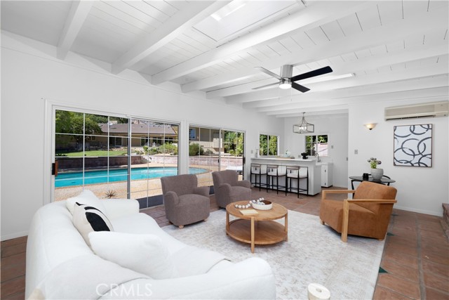 840 W Orange Grove Avenue, Arcadia CA: https://media.crmls.org/medias/d4850ece-0109-474f-b822-2ae3858f33bb.jpg