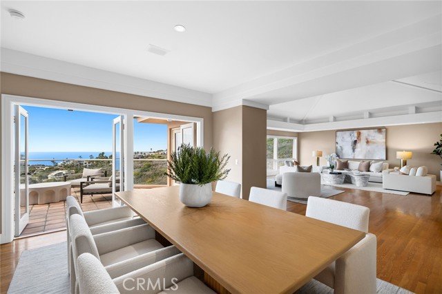 755 Pelican Drive, Laguna Beach CA: https://media.crmls.org/medias/d48730dd-2f10-4110-bfc1-bb8b187eb564.jpg