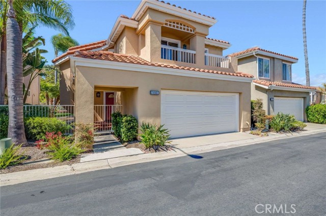 24961 Beachwalk Way, Dana Point CA: https://media.crmls.org/medias/d4875f2b-c9d2-45ee-9eec-3e4601b968bc.jpg