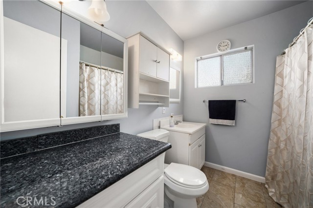 Detail Gallery Image 12 of 21 For 1723 Longview Dr, Corona,  CA 92882 - 3 Beds | 1/1 Baths