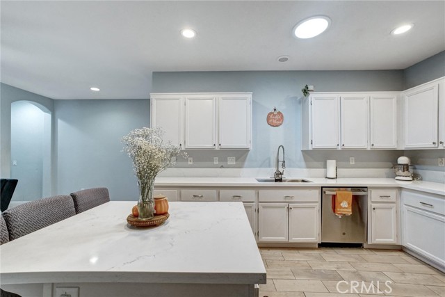 Detail Gallery Image 17 of 50 For 44154 Coral Dr, Lancaster,  CA 93536 - 4 Beds | 2 Baths