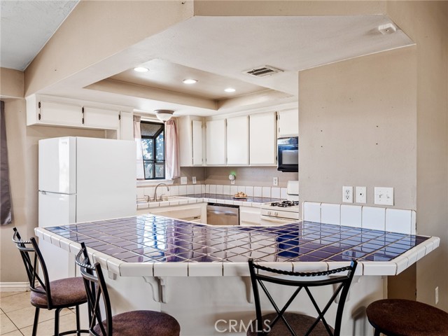 Detail Gallery Image 10 of 31 For 9176 Coleridge Rd, Hesperia,  CA 92344 - 3 Beds | 2 Baths