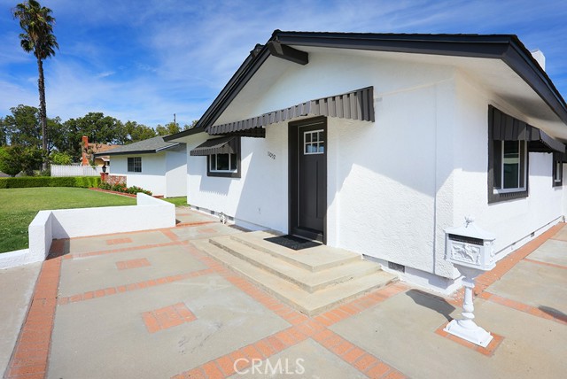 Detail Gallery Image 4 of 32 For 11052 Faye Ave, Garden Grove,  CA 92840 - 3 Beds | 2 Baths