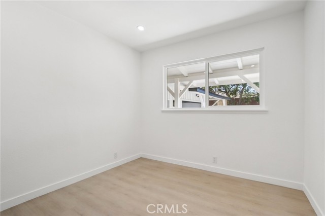 11060 Vanda Way, Shadow Hills CA: https://media.crmls.org/medias/d489a7ad-3fa4-4347-bff1-25faac7a5abc.jpg