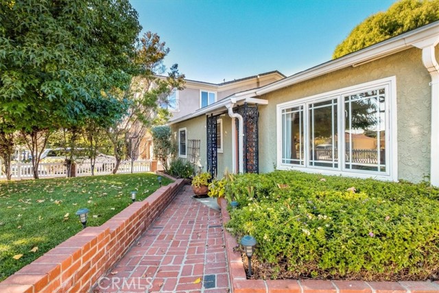 2607 Ralston Lane, Redondo Beach, California 90278, 3 Bedrooms Bedrooms, ,1 BathroomBathrooms,Residential,Sold,Ralston,SB21230228