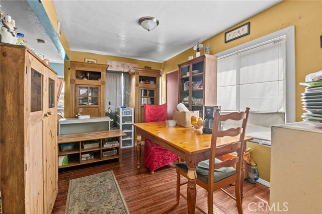 817 Edgerton Way, National City, California 91950, 2 Bedrooms Bedrooms, ,1 BathroomBathrooms,Residential,For Sale,Edgerton Way,SW24074729