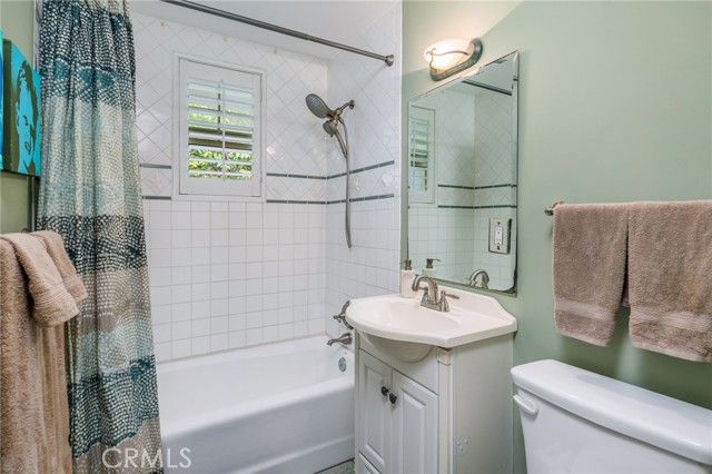 Detail Gallery Image 13 of 31 For 414 N Gertruda Ave, Redondo Beach,  CA 90277 - – Beds | – Baths