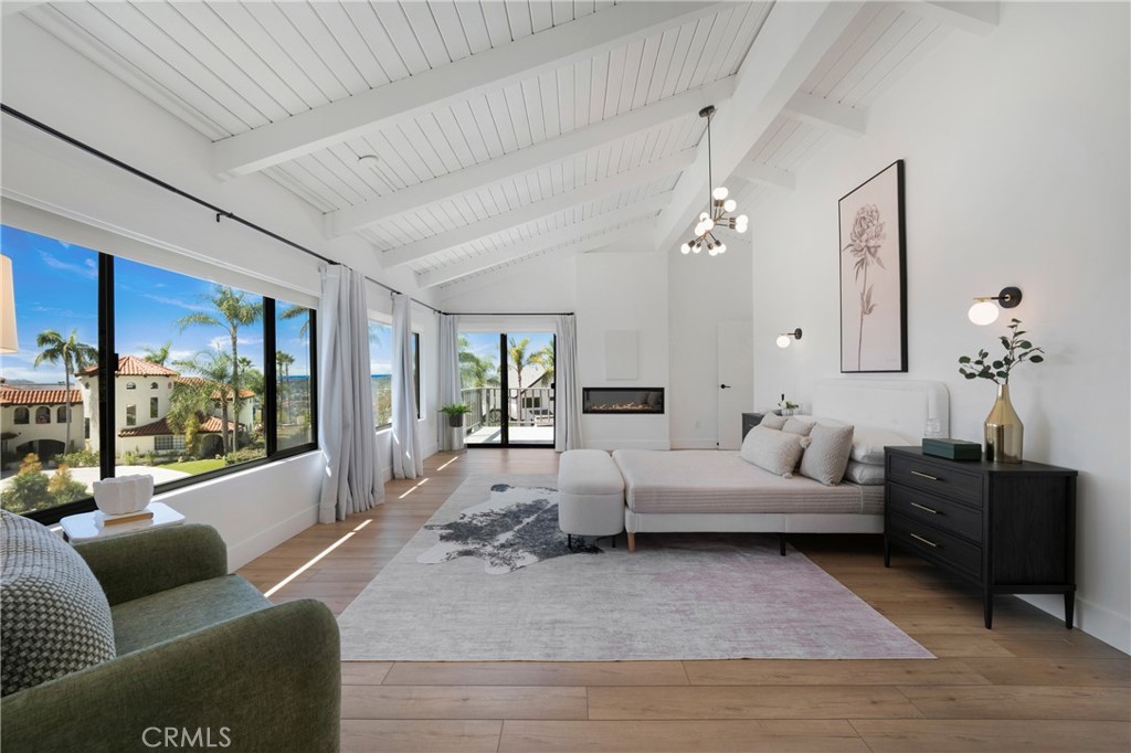 MLS #OC25221401 image #15