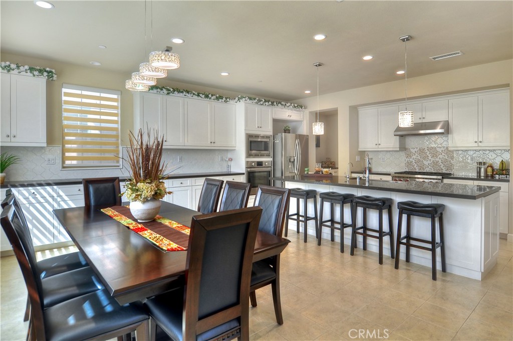 MLS #OC25228348 image #7