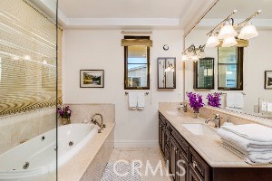 Detail Gallery Image 15 of 19 For 320 33rd, Manhattan Beach,  CA 90266 - 3 Beds | 4 Baths