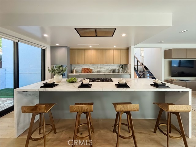 9844 Wanda Park Drive, Beverly Hills CA: https://media.crmls.org/medias/d48ce5fc-118a-45d8-ad3b-7f13ebc3d4de.jpg
