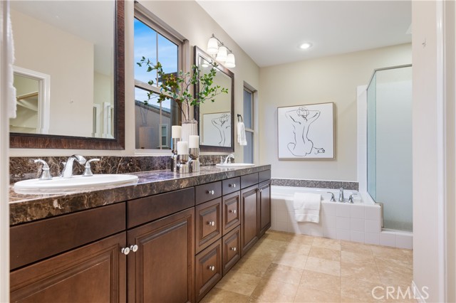 Detail Gallery Image 18 of 24 For 21 Deergrass, Irvine,  CA 92618 - 4 Beds | 3 Baths