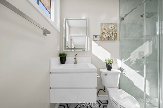 Detail Gallery Image 20 of 47 For 922 E Edgecomb, Covina,  CA 91724 - 5 Beds | 2 Baths