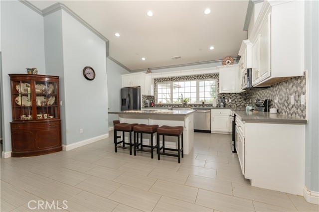 Detail Gallery Image 16 of 62 For 16605 Deer Creek Dr, Springville,  CA 93265 - 4 Beds | 3 Baths