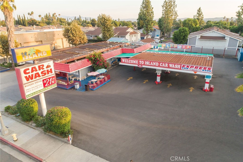370 W Foothill Blvd, Pomona, CA 91767