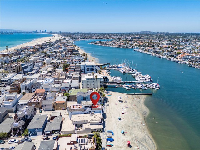 Detail Gallery Image 3 of 26 For 6310 Bayshore Walk, Long Beach,  CA 90803 - 3 Beds | 2 Baths