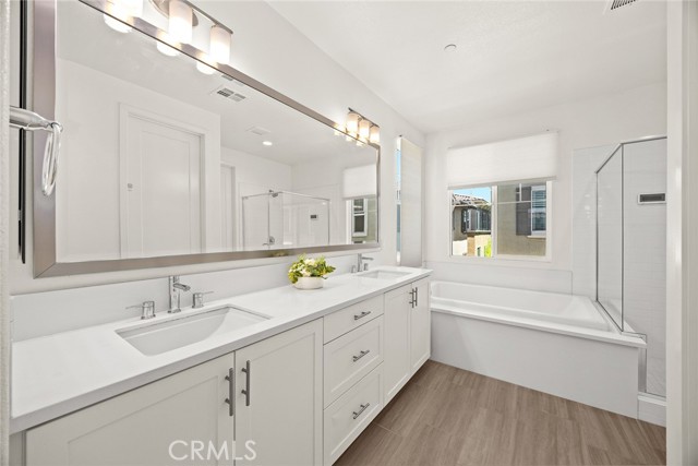 12260 Chorus Drive, Rancho Cucamonga CA: https://media.crmls.org/medias/d48fad4c-6bdf-4958-9019-ac0f31021ca8.jpg