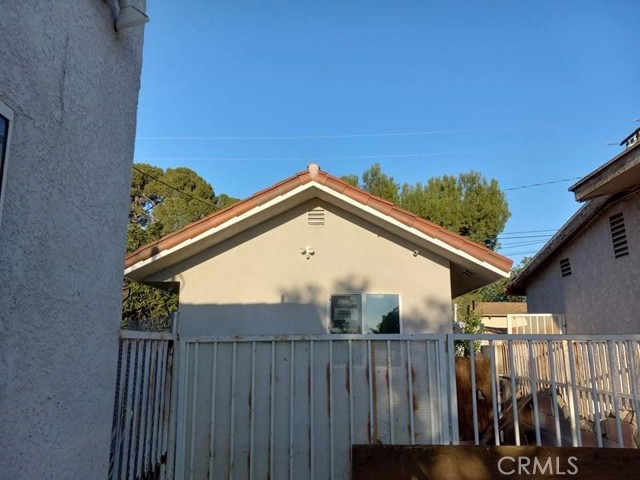 Detail Gallery Image 1 of 8 For 1125 Warren St, San Fernando,  CA 91340 - 2 Beds | 1 Baths